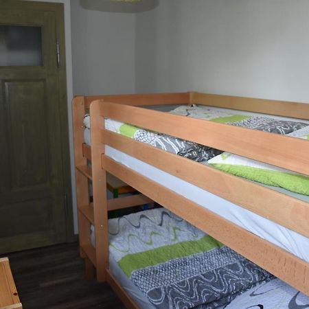 Bahnhof Laussnitz Apartment Bagian luar foto