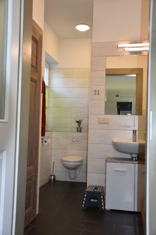 Bahnhof Laussnitz Apartment Bagian luar foto